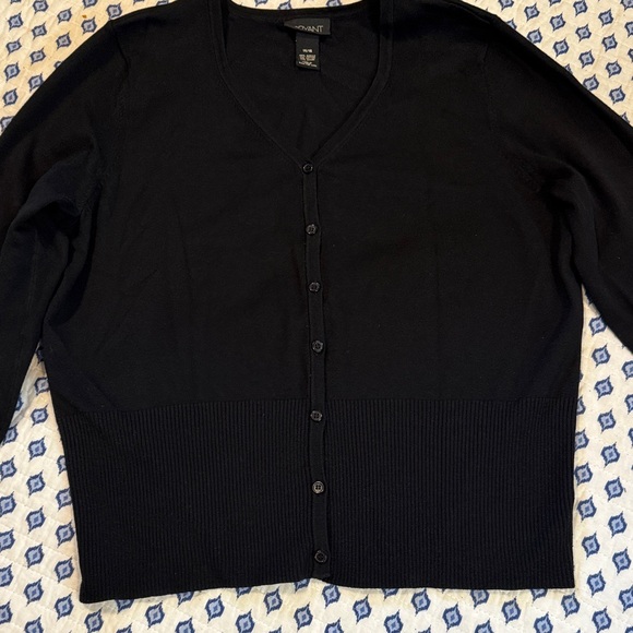 Lane Bryant 14-16 Women's 7 button front  Black Cardigan unique waist - Picture 3 of 7